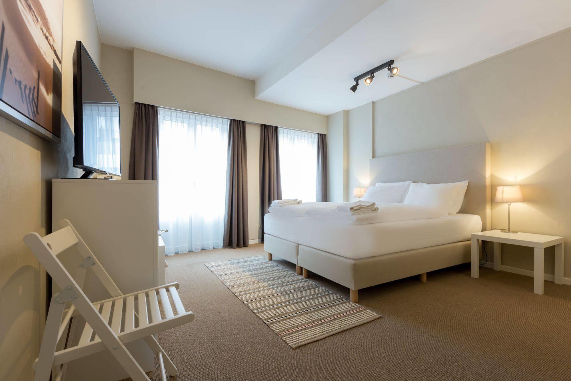Hotel Franky Бланкенберге Екстериор снимка
